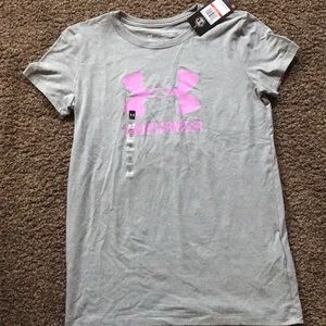 Under Armour grey and pink tee